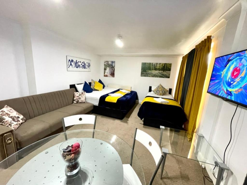 2 Bedrooms Modern Central London Apartment, Full Kitchen, 5 Minutes Tube Station Exterior photo